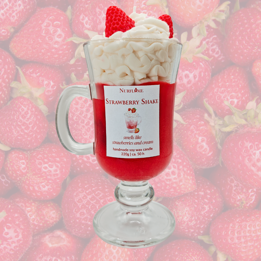 Strawberry Shake 🍓🤍